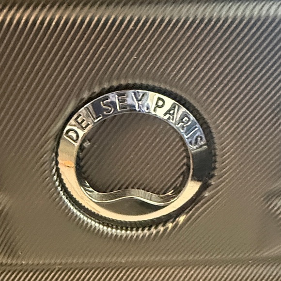 Black Carry-on DELSEY PARIS Hardshell Rolling Suitcase - Picture 2 of 9